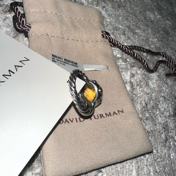 David Yurman Oval Renaissance Ring - Citrine w/Carnelian Accents - Picture 7 of 17